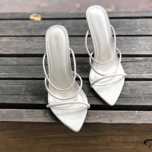 Pointy toe nude heels